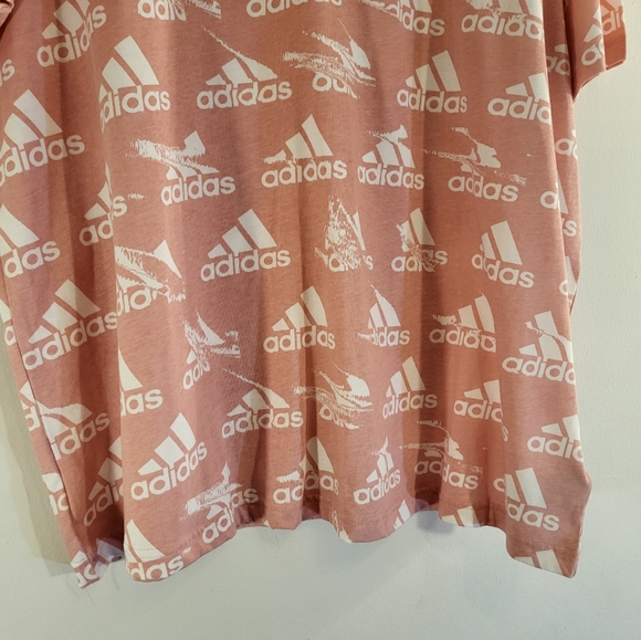 ADIDAS S/S ESSENTIALS BRAND LOVE AOP T-SHIRT WHITE PINK HE1791 LT Large 3X - Picture 6 of 9